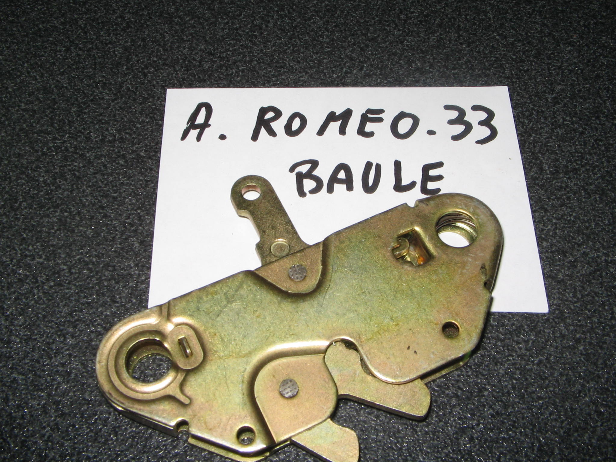 ALFA ROMEO 33   SERRATURA BAULE    N. 1190
